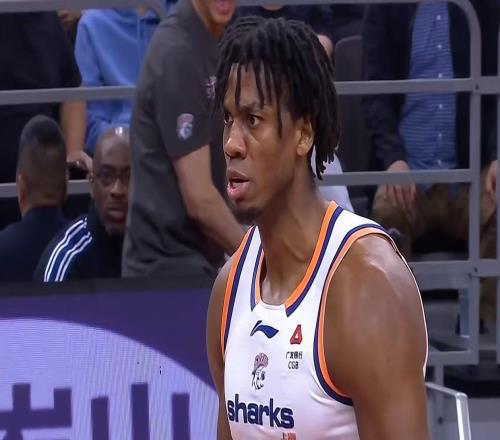 被上海双杀后！广东队被逼裁掉萨林杰，2米18新大外援驰援杜锋