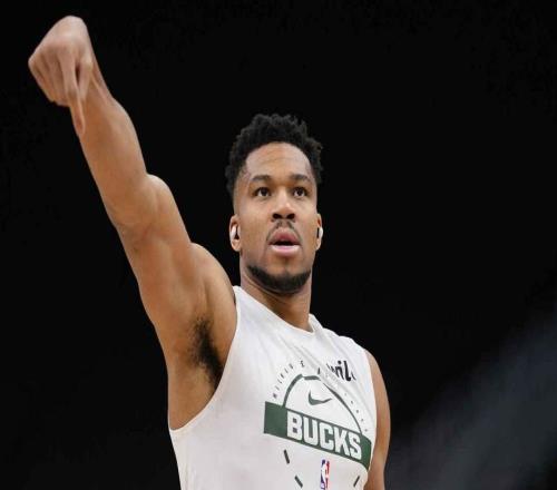 NBA传闻:森林狼内部人士对字母哥的交易表示“担忧”