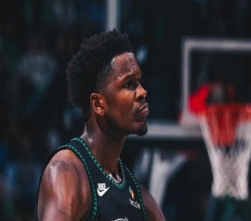 兰德尔准三双华子35+5+4，鹈鹕三驾马车合砍85分，18分逆转森林狼