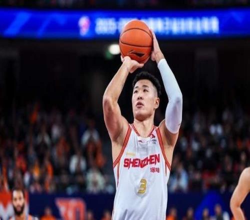 好样的！山东小伙获CBA大奖，被郭士强认可，有望成中国男篮奇兵