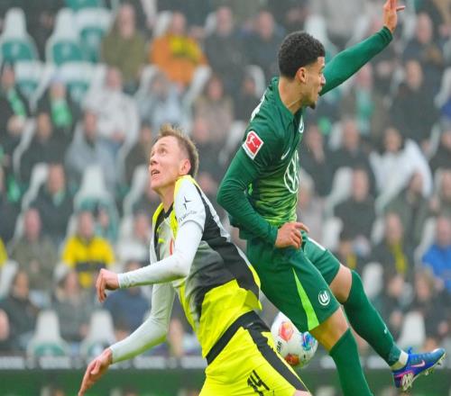 第87分钟绝杀！一场21，让争冠格局大乱，前2只差3分，拜仁悬了