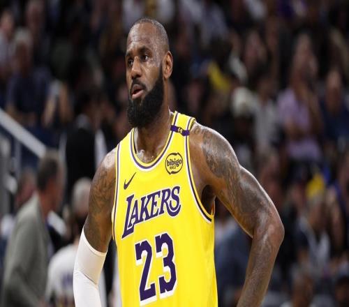 库里大腿格林恶犯里夫斯、范德比尔特！连著名詹黑都看不下去！