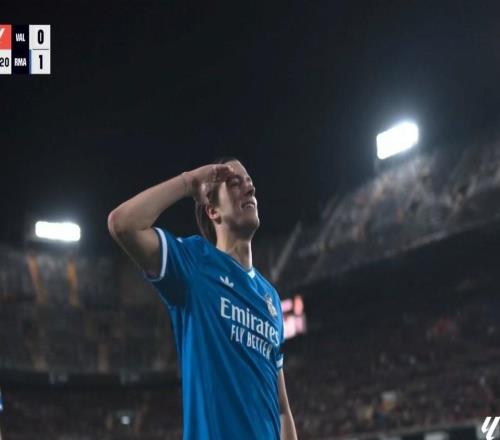 喜欢的对手，卡雷拉斯皇马生涯两球都是对瓦伦西亚打进的