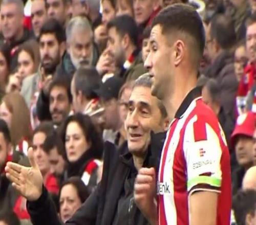 对手遭争议判罚染红，巴尔韦德：这就罚下了真罚下了哈哈