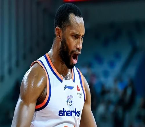 上海11494山西成功卫冕球员评价：4人优秀，3人及格，5人低迷