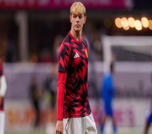 又受伤了,曼联小将托比科利尔刚租借赫尔城就遭遇腿筋受伤