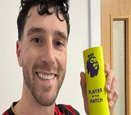 斯基拉：尤文将再次与塞内西经纪人谈判，力求战胜一众竞争者