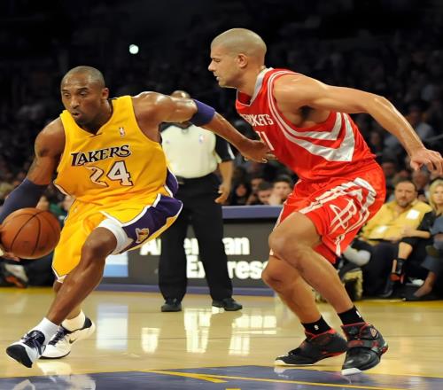 有一说一，NBA公认进攻“万花筒”就5人，强如哈登库里都不够格