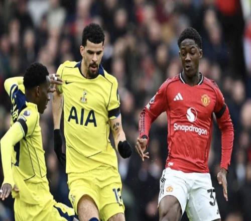 内维尔：阿莫林最糟糕的决定就是弃用梅努，他几乎没有机会