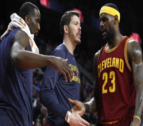 帕金斯:湖人队詹姆斯并没像科比和杜兰特那样受到年轻球员的喜爱