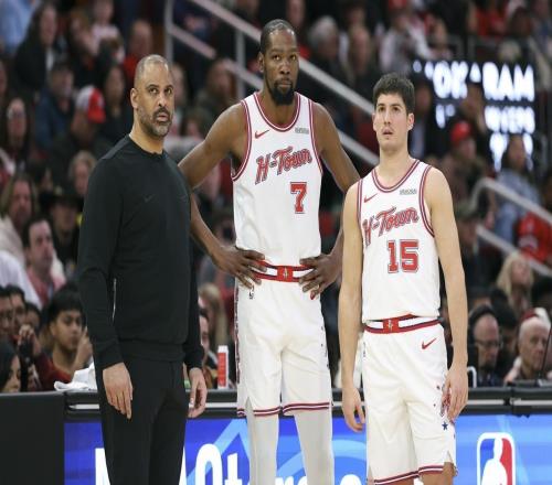 3场投进19记三分！火箭双射手崛起，取代范乔丹，未来首发现雏形