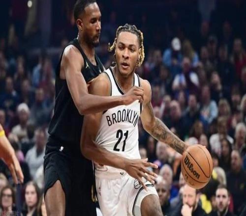 一边倒！骑士火力全开领先22分：米切尔做嫁衣，哈登13分6助