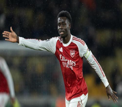 官方：阿森纳与萨卡续长约据悉续约5年，周薪将超30万镑