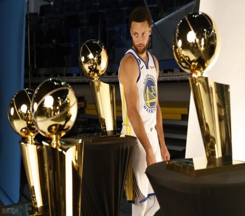 满打满算，NBA现役仅5人退役后100%会被塑铜像，杜兰特也不够格