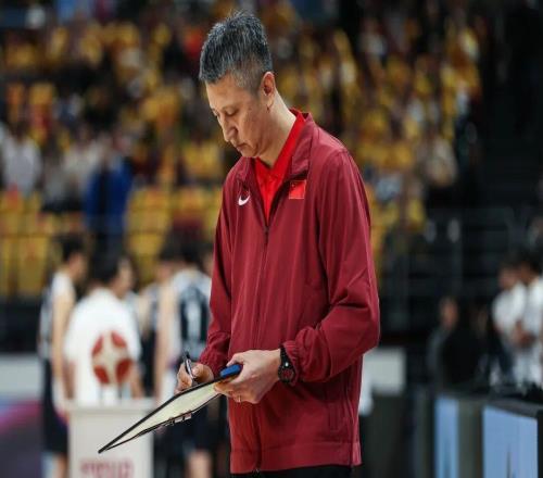 【生死战在即】世预赛第二窗口期，中国男篮三将伤缺面临严峻考验！