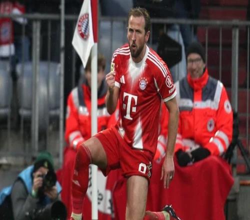 凯恩乐极生悲！轰世界波后送点，23轮轰28球，打破莱万神纪录