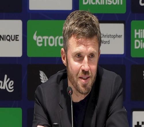 卡里克:拉门斯的表现堪称典范,他具备与范德萨相似的特质