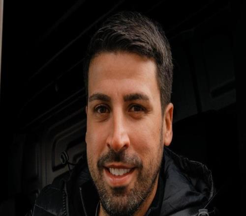 赫迪拉：维尼修斯要意识到他是孩子们的榜样，像梅西C罗一样