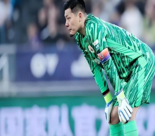 李金羽为辽宁铁人捡到宝!刚引进的新援中锋,就在热身赛爆发进球