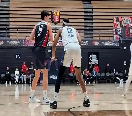 杨瀚森受伤了！赛前决定退赛，NBA生涯第二次退赛，具体原因出炉