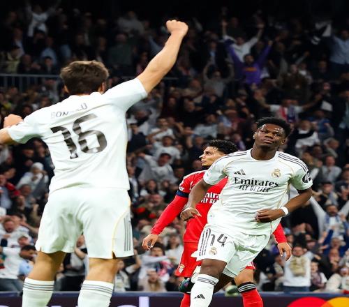 31!熊皇五连击,穆帅复仇失败,皇马双杀本菲卡,挺进欧冠16强