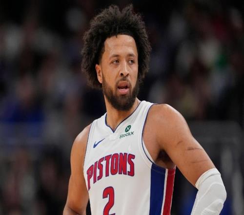 联盟第一易主！杜伦两双坎宁安29+13+8失误，活塞力克残阵雷霆