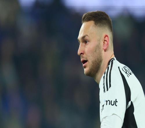 库普:要全力以赴追三个球无论中场还是后卫我都得做得更好