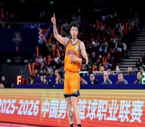 喜获世预赛开门红,逆转功劳靠全队努力,唯独一人的表现必须批评