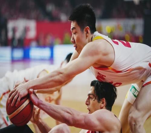 国际篮联说的“sneakywin”，真是在“黑”中国男篮吗