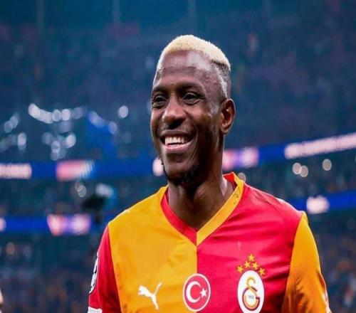 前曼联助教谈球队没有签下奥斯梅恩的原因卡里克:看到库尼亚,让我想起特维斯