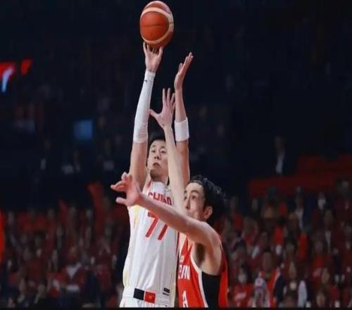 中国男篮对阵台北胡明轩继续免费看球，留给张镇麟的弱队不多了