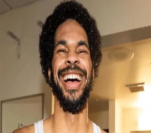 骑士加时119122活塞球员评价:3人优秀,1人及格,5人低迷