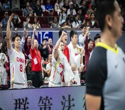 赵继伟：这场比赛是从悬崖边拉回来，胜利意义非常重大