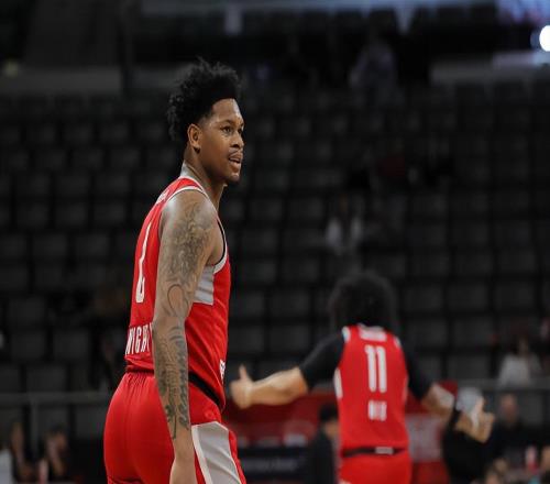 难得在进攻端有所发挥!火箭二队后场大闸能否保持这样的效率