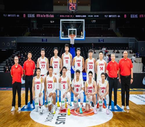 首节战报：赵继伟8分，中国男篮2722领先中国台北