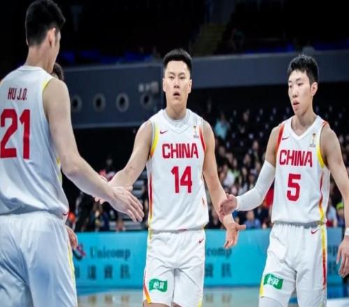男篮世预赛死里逃生中国队11分逆转晋级稳了：郭士强帅位保住了