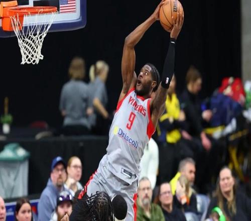 拿下赛季新高！火箭二队锋线新秀的得分能力也在不断被开发出来