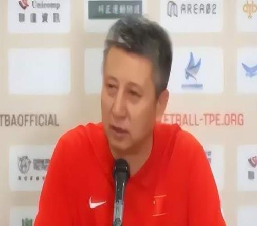 中国男篮为何险胜郭士强给出答案，盛赞对手1人，赵继伟有话说