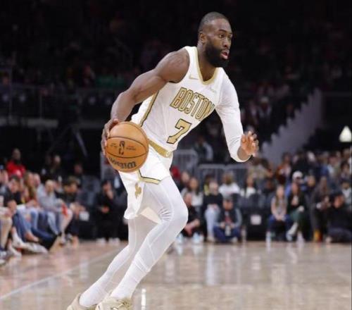 惨败!布朗27+8+8创纪录,马克西33+6毫无借口,探花23+5全队最低