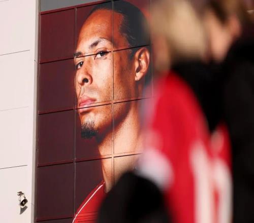 堪称铁人,范戴克最近99场英超出战98场,唯一缺席为夺冠后轮换