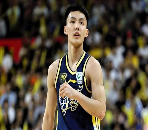 CBA广东VS新疆,崔永熙徐杰有望合体,杜锋率豪华阵容冲开门红