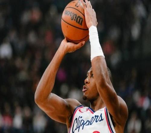 小卡23+3+5队史第三人,快船双塔31分,20分大胜鹈鹕终结三连败