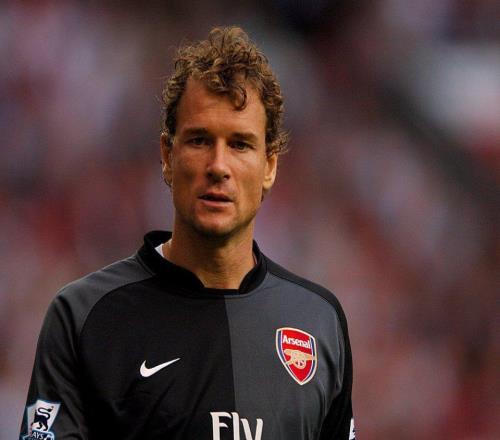 阿森纳不败赛季这套首发英超历史能排第几