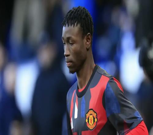 曼联小将科内租借噩梦:仅获36分钟出场,欧战名单竟遭遗漏