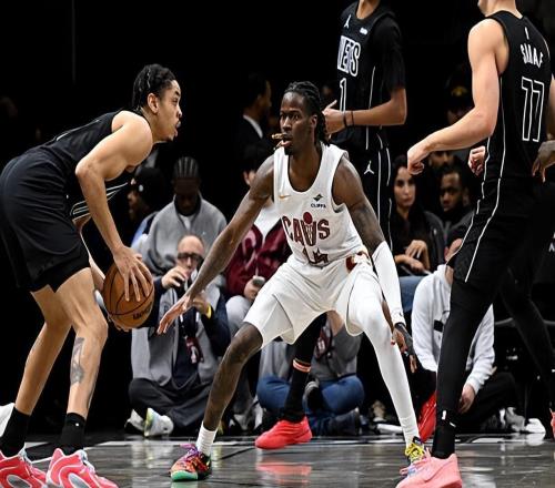 把顶级外线大闸白送给了骑士，真不知道国王到底在想些什么