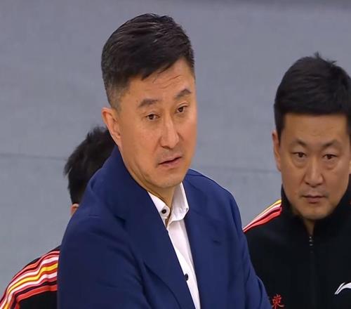 不再担任广东队主教练杜锋最新职位曝光,朱芳雨送出祝福!