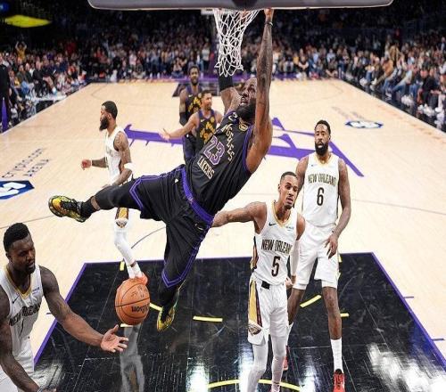 詹姆斯21分湖人110101鹈鹕