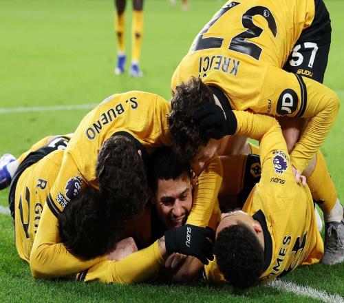 狼队中场：绝杀赢球的感觉非常非常好，我们需要保持这种势头