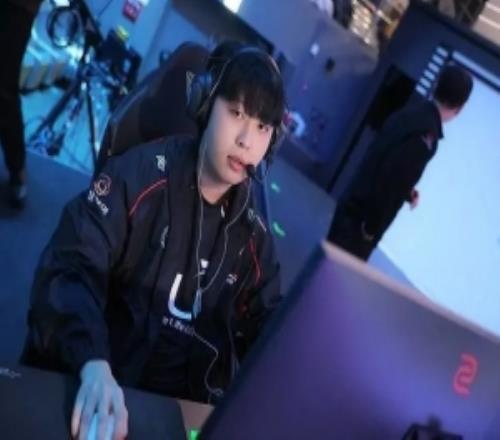 HLE團長：徐進赫實力已通過眾多冠軍驗證期待他明年能引領隊友