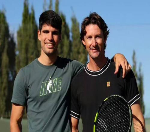 阿卡与费雷罗分手原因引发四重猜测,马卡报称新合约教练大幅降薪